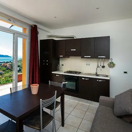 Terrace With Sea View Appartement La Spezia